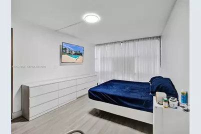 800 Parkview Dr #131, Hallandale Beach, FL 33009 - Photo 17