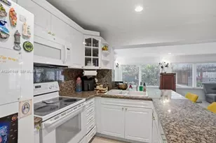 5000 SW 98th Avenue Rd, Miami, FL 33165 - Photo 15