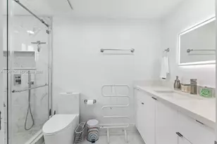 1240 NE 159th St, North Miami Beach, FL 33162 - Photo 9