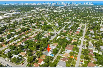 1240 NE 159th St, North Miami Beach, FL 33162 - Photo 15
