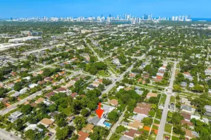 1240 NE 159th St, North Miami Beach, FL 33162 - Photo 15