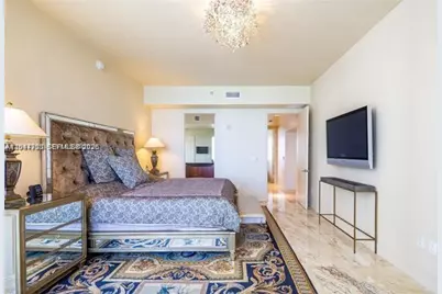 16001 Collins Ave #1106, Sunny Isles Beach, FL 33160 - Photo 17