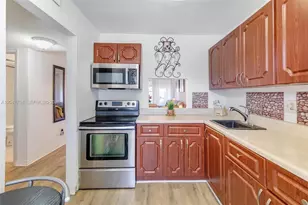 6000 NW 64th Ave, Tamarac, FL 33319 - Photo 7