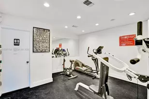1595 NE 135th St, North Miami, FL 33161 - Photo 23