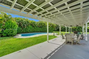 22421 SW 184th Ave, Miami, FL 33170 - Photo 27