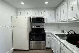 492 NW 165th St Rd, Miami, FL 33169 - Photo 7