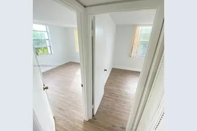 492 NW 165th St Rd #C-415, Miami, FL 33169 - Photo 11