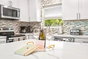 190 NE 21st St, Boca Raton, FL 33431 - Photo 11