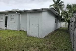 7771 NW 46th St, Lauderhill, FL 33351 - Photo 23