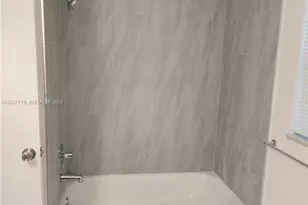 7771 NW 46th St, Lauderhill, FL 33351 - Photo 17