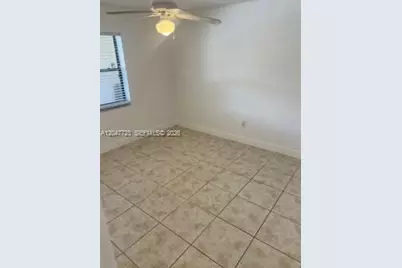 6040 Shakerwood Cir #203, Tamarac, FL 33319 - Photo 9