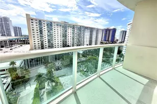 19380 Collins Ave, Sunny Isles Beach, FL 33160 - Photo 9