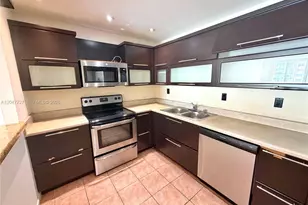 19380 Collins Ave, Sunny Isles Beach, FL 33160 - Photo 5
