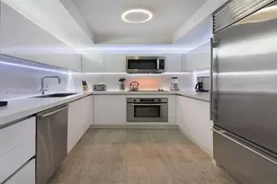 102 24th St, Miami Beach, FL 33139 - Photo 5