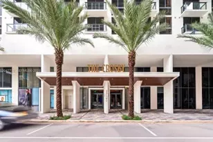 11 NE 6th St, Miami, FL 33132 - Photo 1