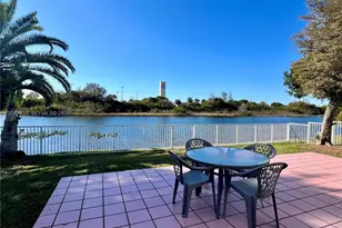 2754 SW 183rd Ave, Miramar, FL 33029 - Photo 21