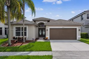 2754 SW 183rd Ave, Miramar, FL 33029 - Photo 1