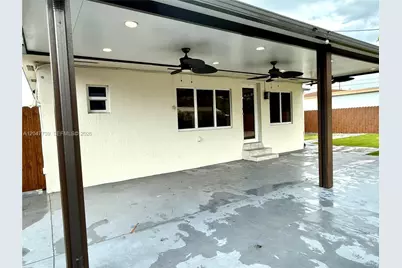 670 E 58th St, Hialeah, FL 33013 - Photo 11