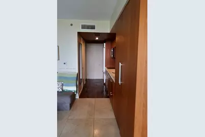 50 Biscayne Blvd #606, Miami, FL 33132 - Photo 5