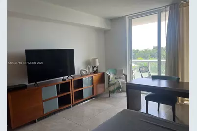 50 Biscayne Blvd #606, Miami, FL 33132 - Photo 11
