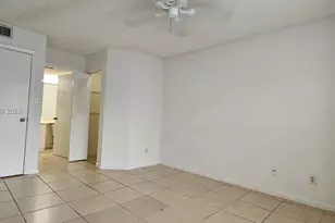 990 Coral Club Dr, Coral Springs, FL 33071 - Photo 15