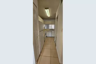 990 Coral Club Dr #990, Coral Springs, FL 33071 - Photo 5