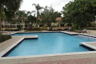 990 Coral Club Dr, Coral Springs, FL 33071 - Photo 17