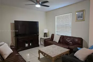 146 SW 7th Ct, Pompano Beach, FL 33060 - Photo 11