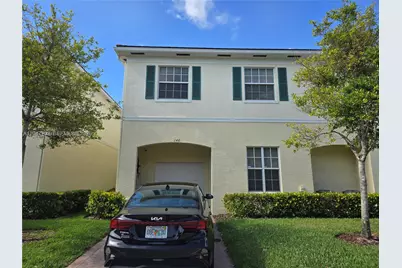 146 SW 7th Ct, Pompano Beach, FL 33060 - Photo 1