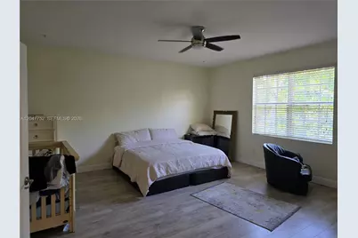 146 SW 7th Ct, Pompano Beach, FL 33060 - Photo 17