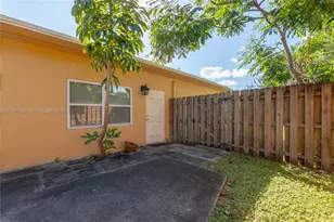 2621 SW 12th Terrace, Fort Lauderdale, FL 33315 - Photo 1