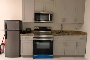 2621 SW 12th Terrace, Fort Lauderdale, FL 33315 - Photo 5
