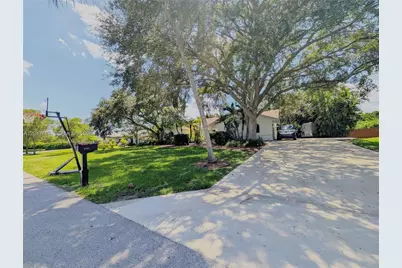 5131 SW 201st Ter, Southwest Ranches, FL 33332 - Photo 3