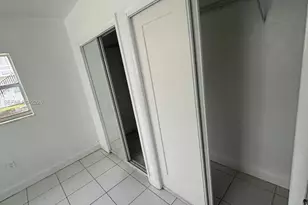 1420 NE 171 St, North Miami Beach, FL 33162 - Photo 13