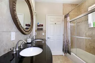 2535 NE 41st Ave, Homestead, FL 33033 - Photo 9