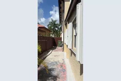 2535 NE 41st Ave, Homestead, FL 33033 - Photo 15