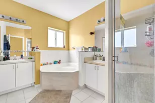 1942 SE 23rd Terrace, Homestead, FL 33035 - Photo 3