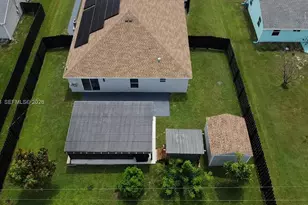 2037 SW Aquarius Ln, Port Saint Lucie, FL 34984 - Photo 51