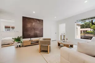 1070 NW 44th St, Miami, FL 33127 - Photo 5