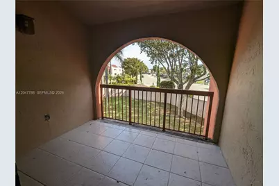 10237 NW 9th Street Cir #202-4, Miami, FL 33172 - Photo 15