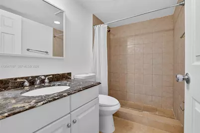 220 Lakeview Dr #210, Weston, FL 33326 - Photo 25