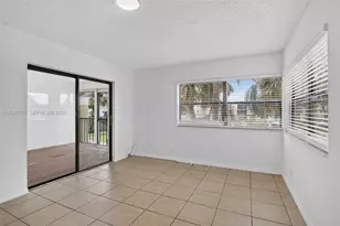 220 Lakeview Dr, Weston, FL 33326 - Photo 17