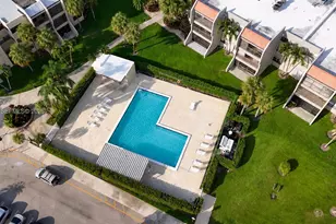 220 Lakeview Dr, Weston, FL 33326 - Photo 35