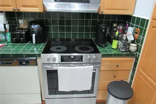 11530 NW 87th Ct, Hialeah Gardens, FL 33018 - Photo 7