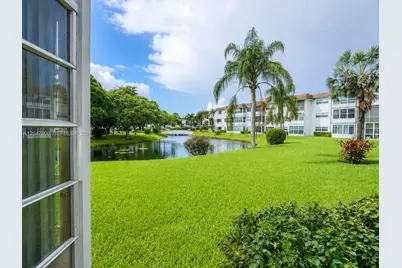 4700 NW 35th St #411, Lauderdale Lakes, FL 33319 - Photo 15