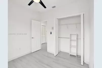 10813 NW 51st Ln #10813, Doral, FL 33178 - Photo 9