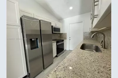 18254 SW 143rd Pl #0, Miami, FL 33177 - Photo 5