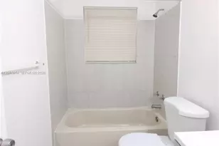 1265 W 24th St, Hialeah, FL 33010 - Photo 15