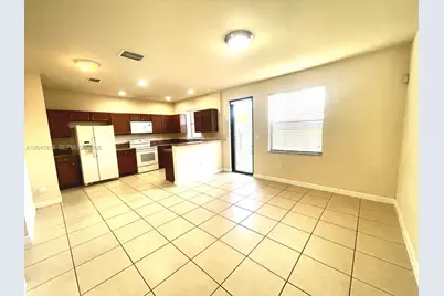 23364 SW 113th Psge #23364, Homestead, FL 33032 - Photo 9