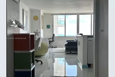 1000 West Ave #1532, Miami Beach, FL 33139 - Photo 5